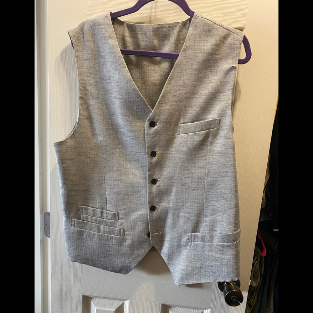 vest